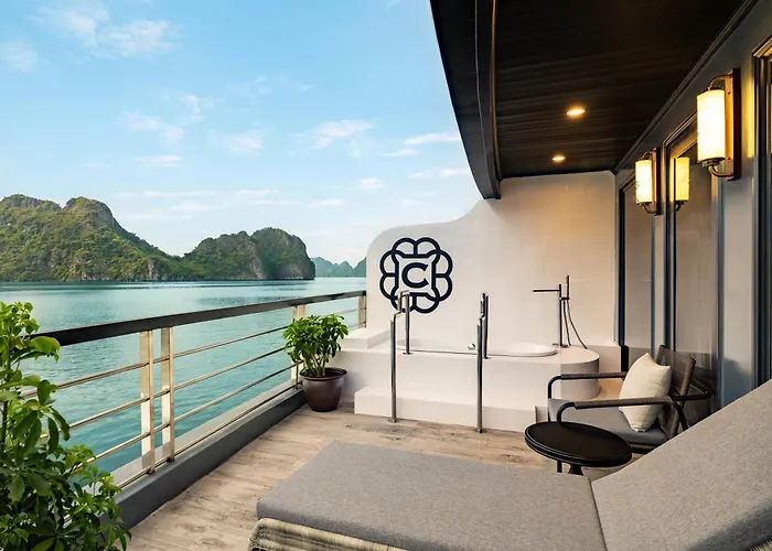 New La Casta Star 6-star Cruise Lan Ha Bay - Free One Way Shared Shuttle Service For 2 From Hanoi Old Quarter From 08 Sep 2026 