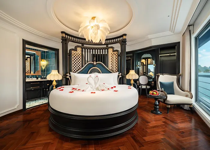 New La Casta Star 6-Star Cruise Lan Ha Bay - Balcony & Bathtub Ocean View  *