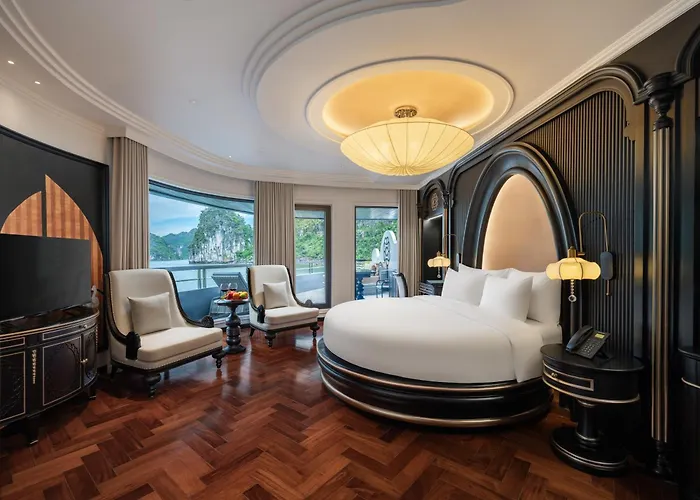 New La Casta Star 6-Star Cruise Lan Ha Bay - Balcony & Bathtub Ocean View Hạ Long