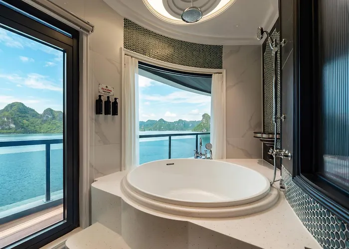  New La Casta Star 6-Star Cruise Lan Ha Bay - Balcony & Bathtub Ocean View