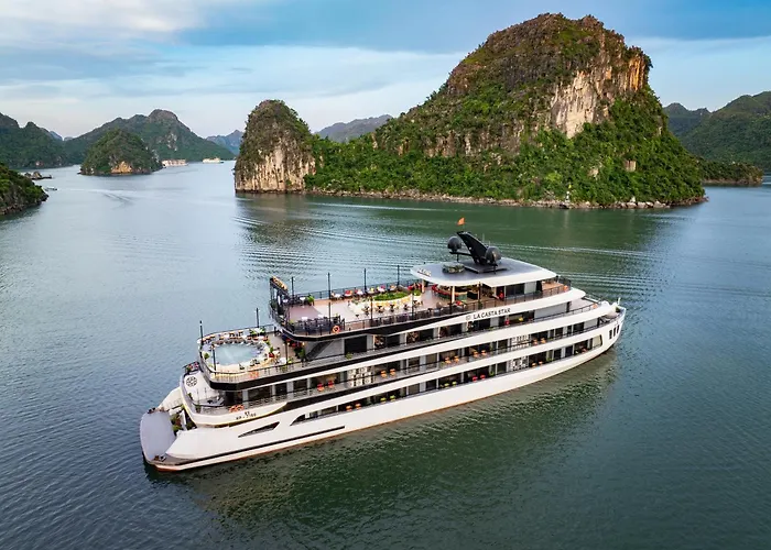 New La Casta Star 6-star Cruise Lan Ha Bay - Free One Way Shared Shuttle Service For 2 From Hanoi Old Quarter From 08 Sep 2026 Ha Long